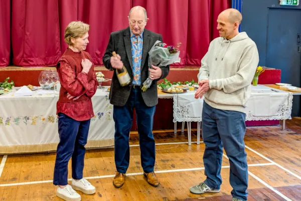 [Descriptive alt text for the featured image]