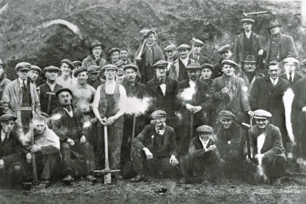 Lydbrook Memorial Hall - Blue Mound - Volunteers